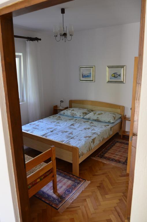 Apartment Anton Pinezici  Exterior photo